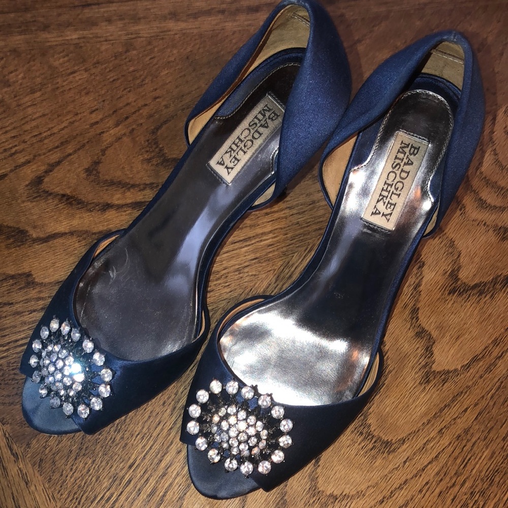 Badgley Mischka Navy Lacie satin D’Orsay heels